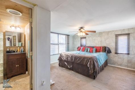 10001 County Road 379 Hawley TX 79525