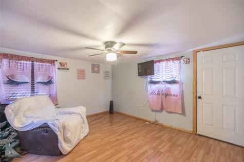 10001 County Road 379 Hawley TX 79525