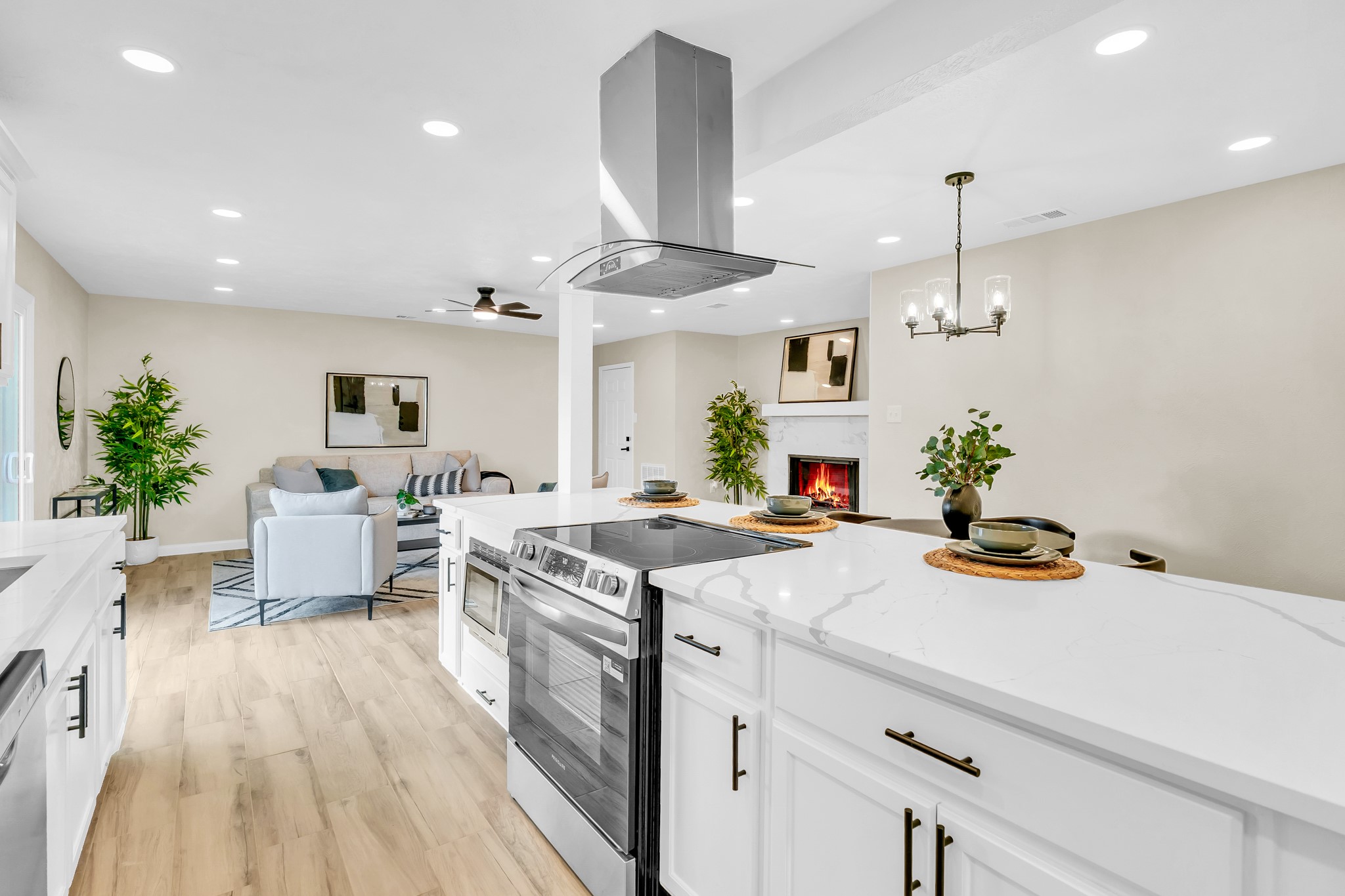 9131 High Plain Lane Dallas TX 75249
