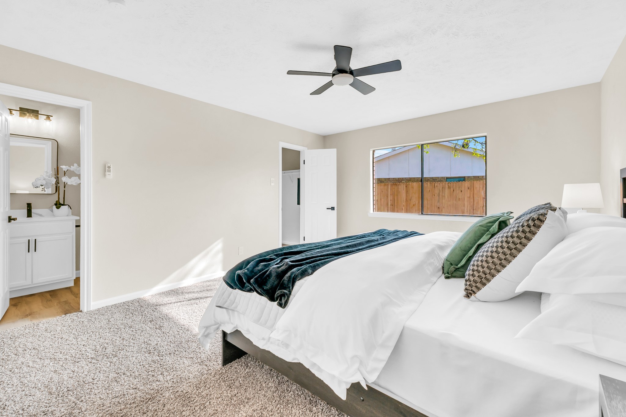 9131 High Plain Lane Dallas TX 75249