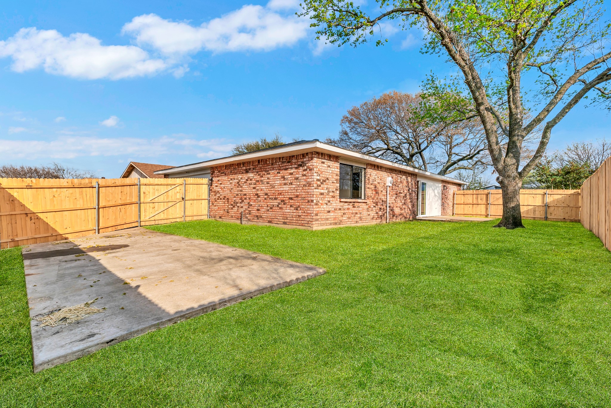9131 High Plain Lane Dallas TX 75249