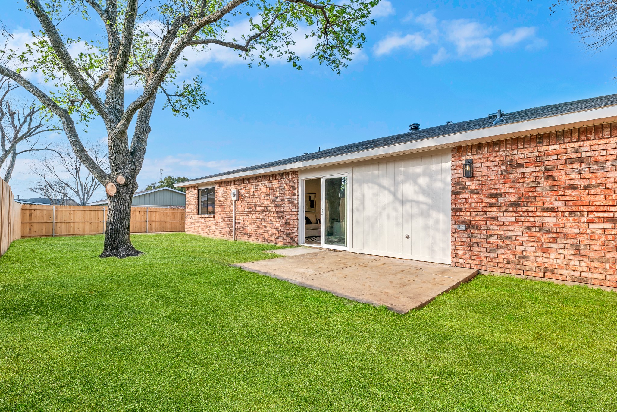 9131 High Plain Lane Dallas TX 75249