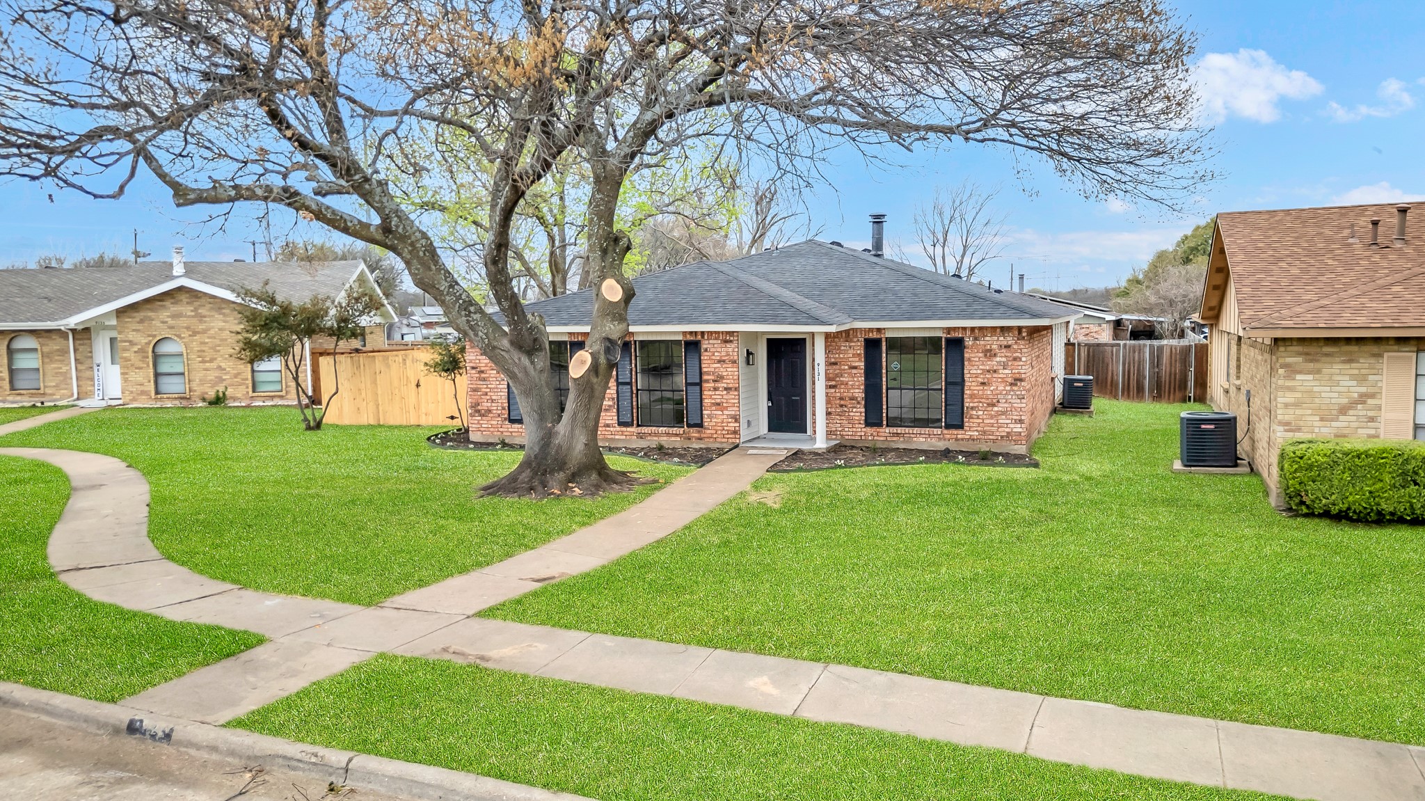9131 High Plain Lane Dallas TX 75249