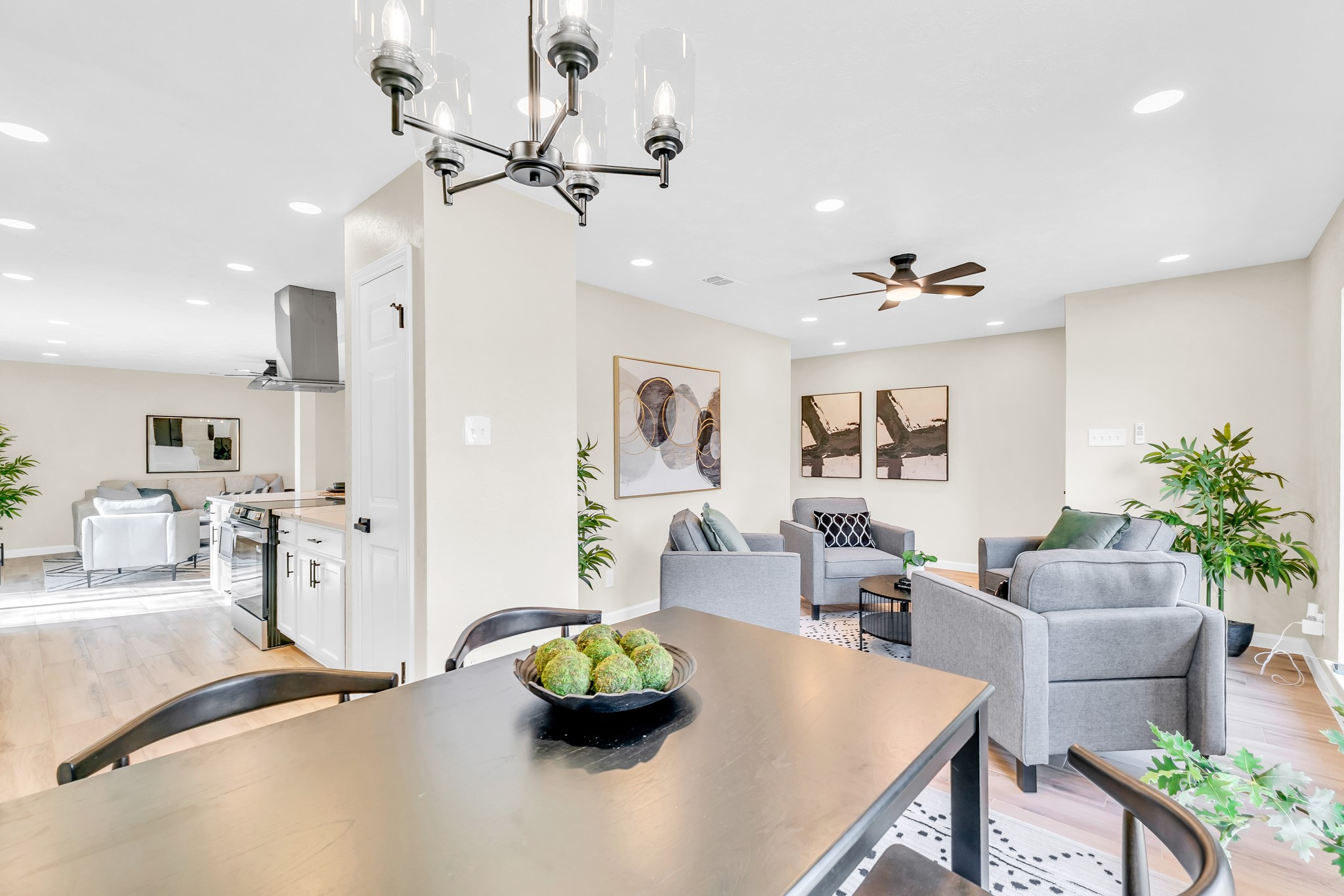 9131 High Plain Lane Dallas TX 75249