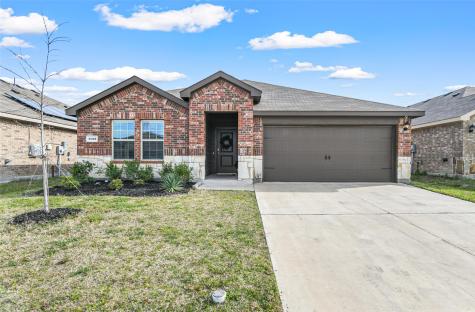 1752 Duskwood Drive Lancaster TX 75146