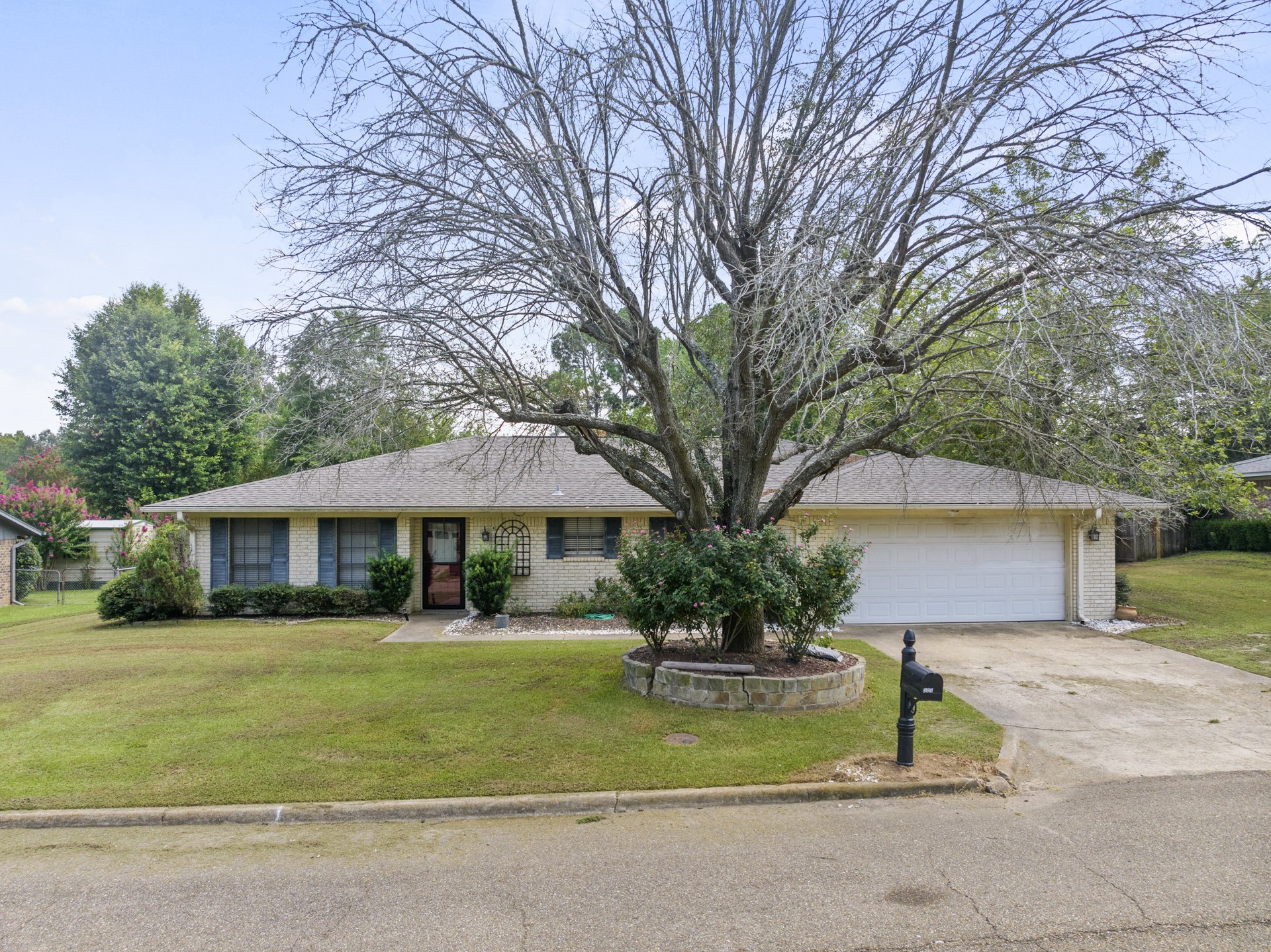 305 Country Club Lane Pittsburg TX 75686