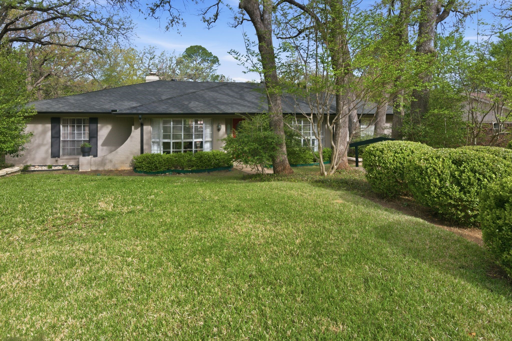 3315 Yellowstone Drive Arlington TX 76013