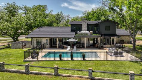8915 Bellechase Road Granbury TX 76049
