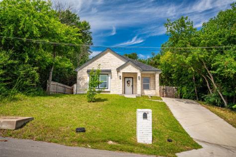 2955 Pearl Avenue Fort Worth TX 76106