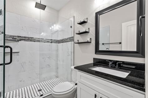 2955 Pearl Avenue Fort Worth TX 76106