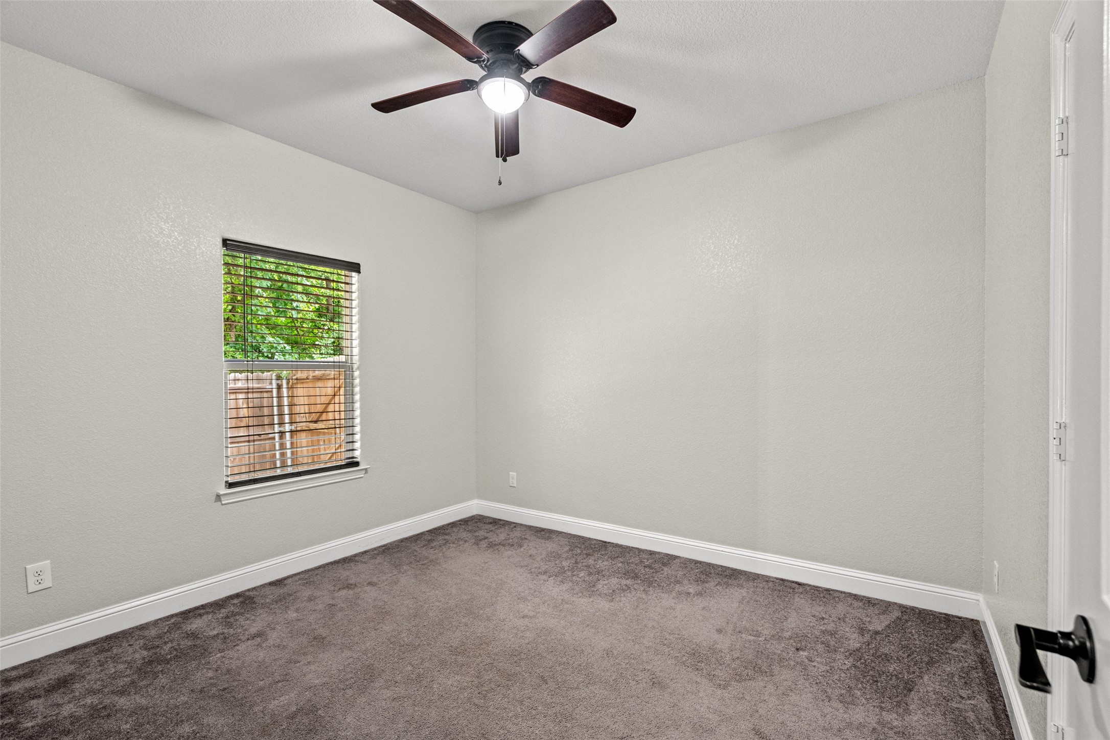 2955 Pearl Avenue Fort Worth TX 76106
