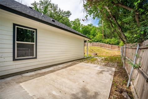 2955 Pearl Avenue Fort Worth TX 76106