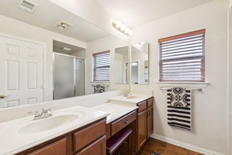 9600 Applewood Trail Denton TX 76207