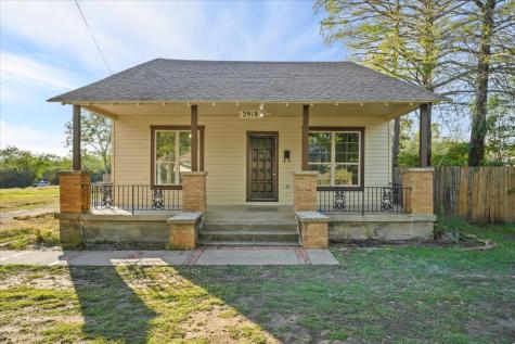 2918 Milam Street Fort Worth TX 76112