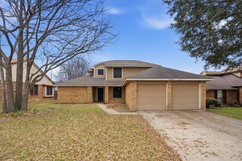 4364 Bentley Drive Grand Prairie TX 75052