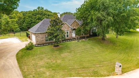 1092 Holly Lane Lewisville TX 75067