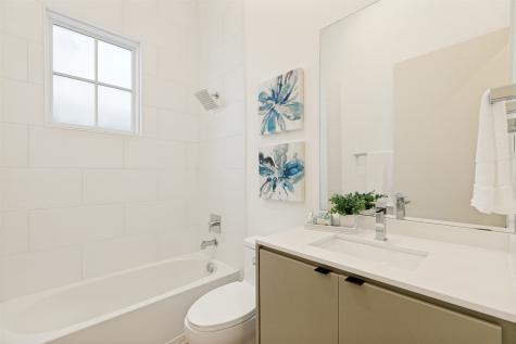5718 Goodwin Avenue Dallas TX 75206