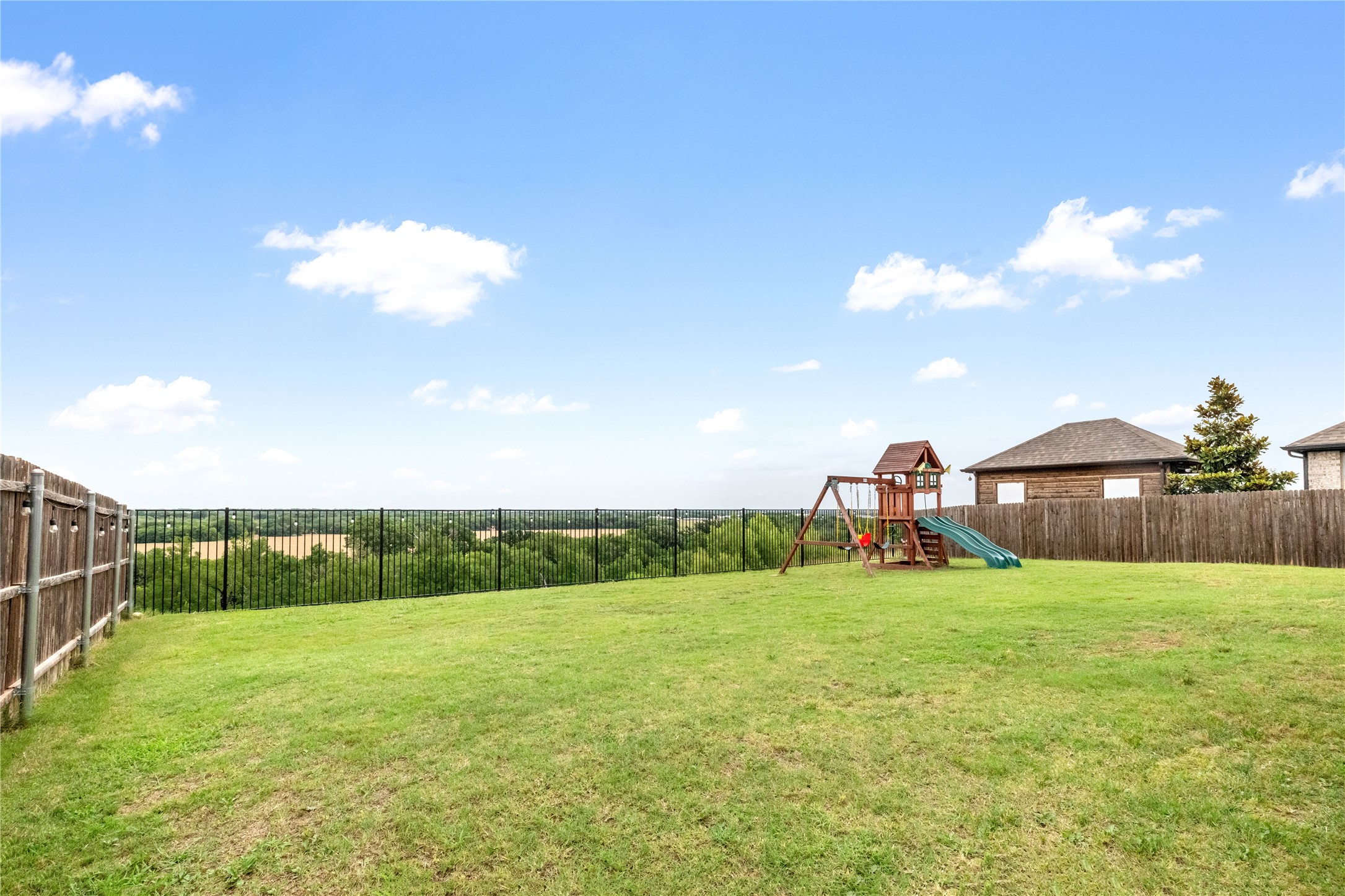 1013 Timber Ridge Drive Justin TX 76247