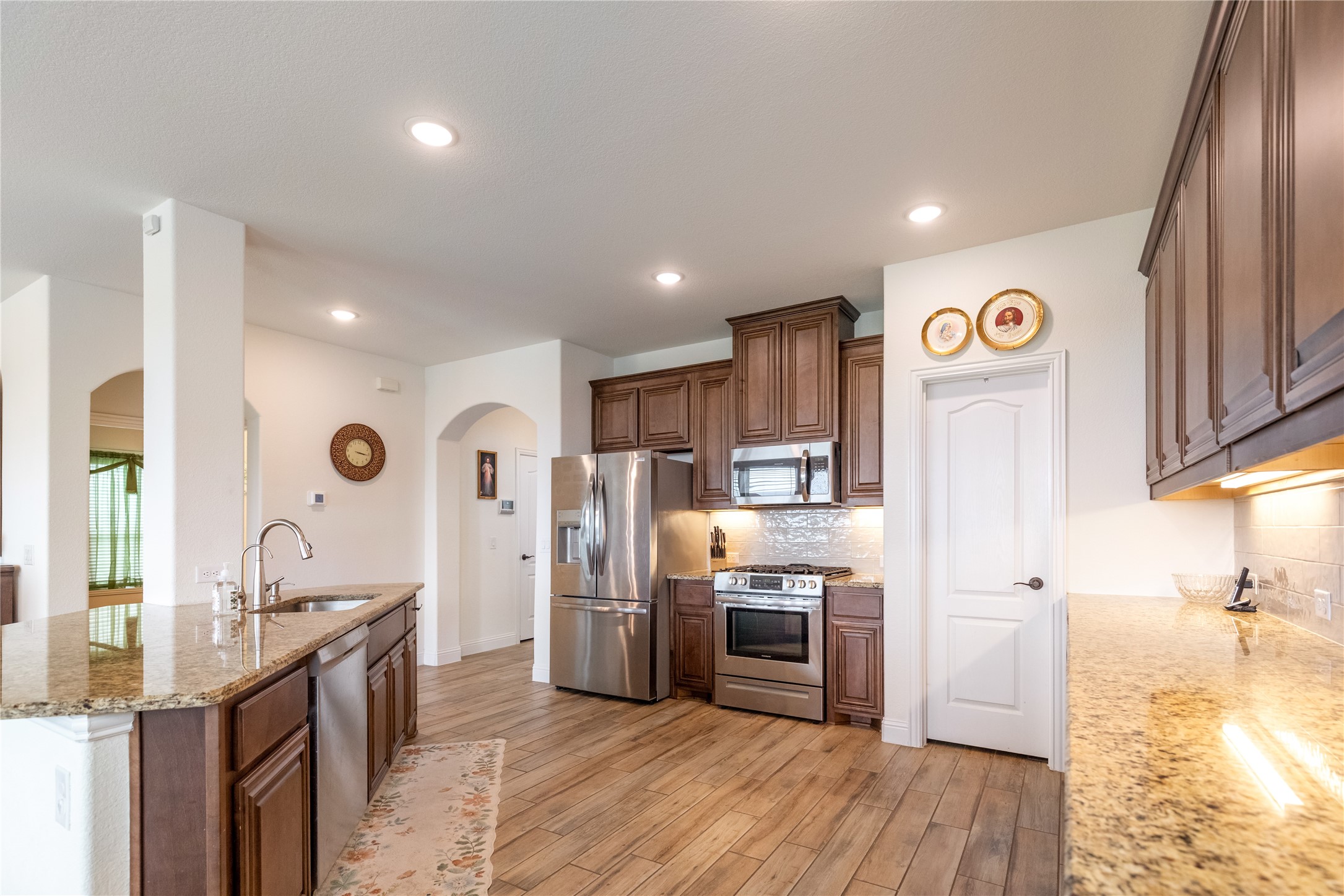 1013 Timber Ridge Drive Justin TX 76247