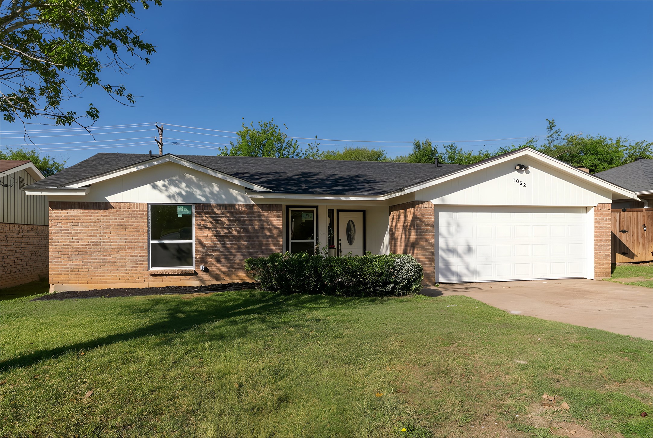 1052 Fox River Lane Fort Worth TX 76120