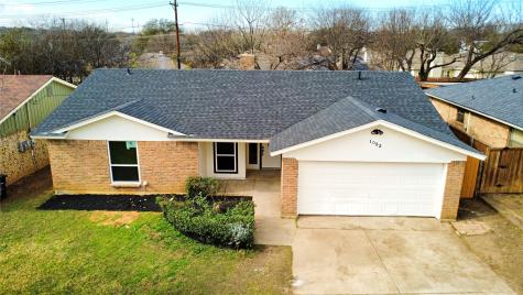 1052 Fox River Lane Fort Worth TX 76120