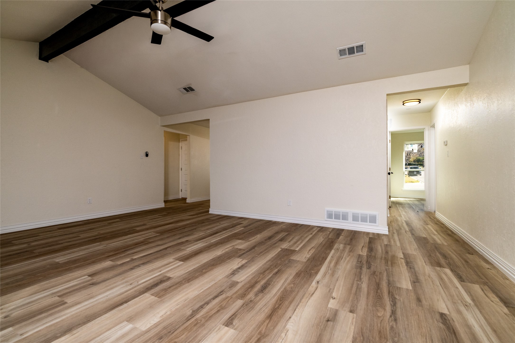 1052 Fox River Lane Fort Worth TX 76120