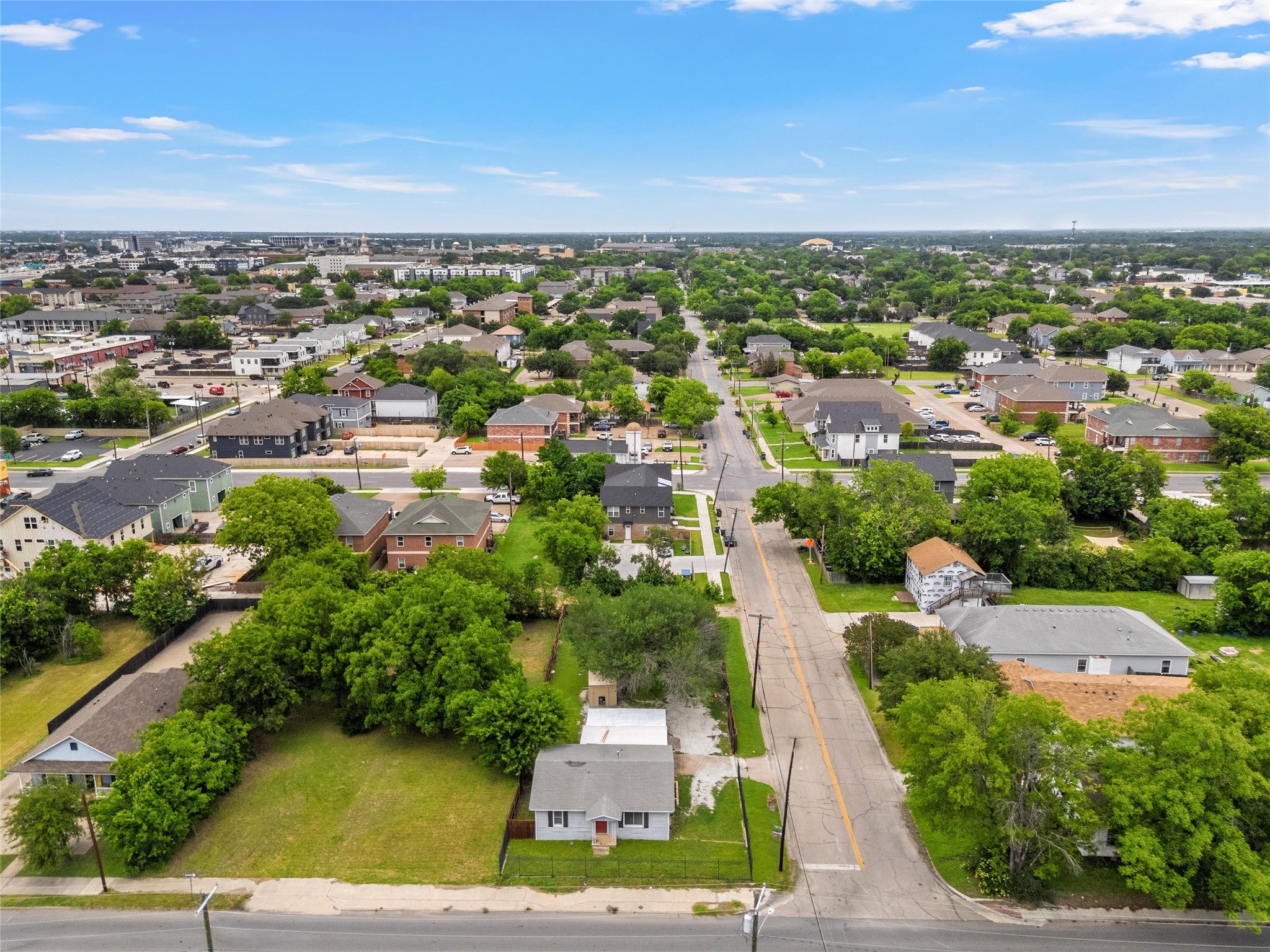 1724 S 18th Street Waco TX 76706