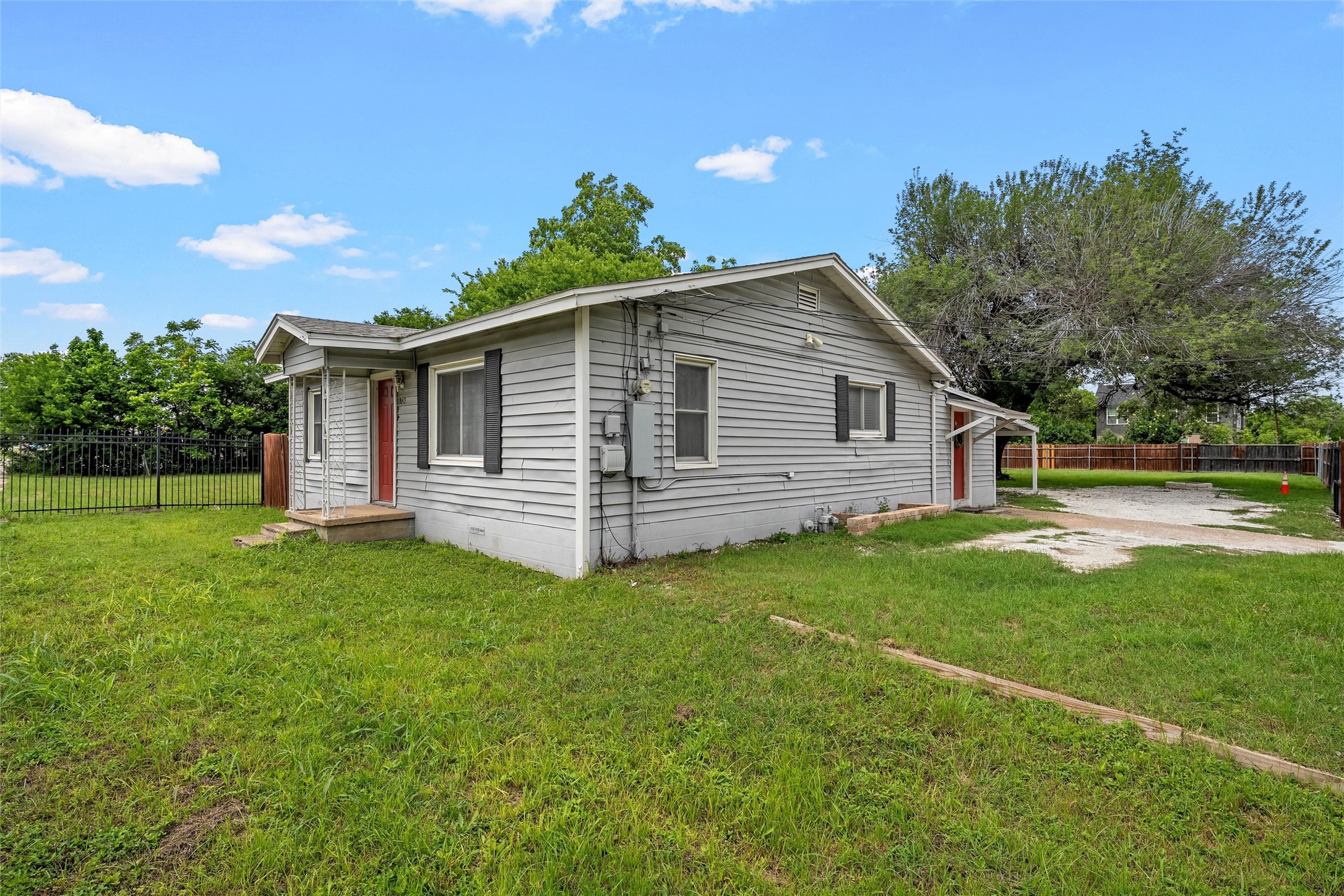 1724 S 18th Street Waco TX 76706