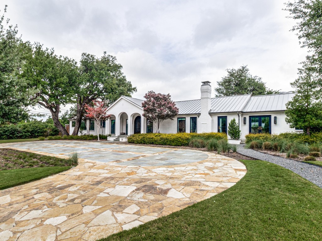 5111 Meaders Lane Dallas TX 75229