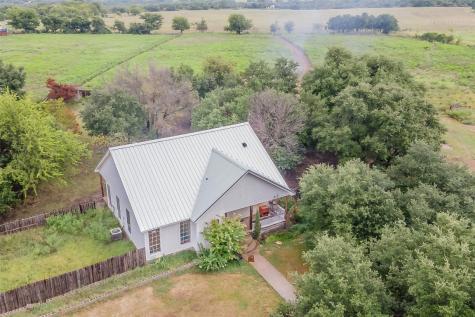 609 Wells Lane Weatherford TX 76085