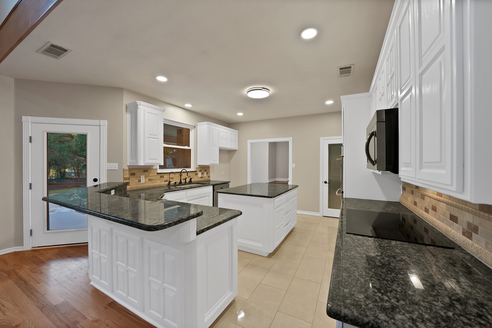 119 Allie Court Hudson Oaks TX 76087