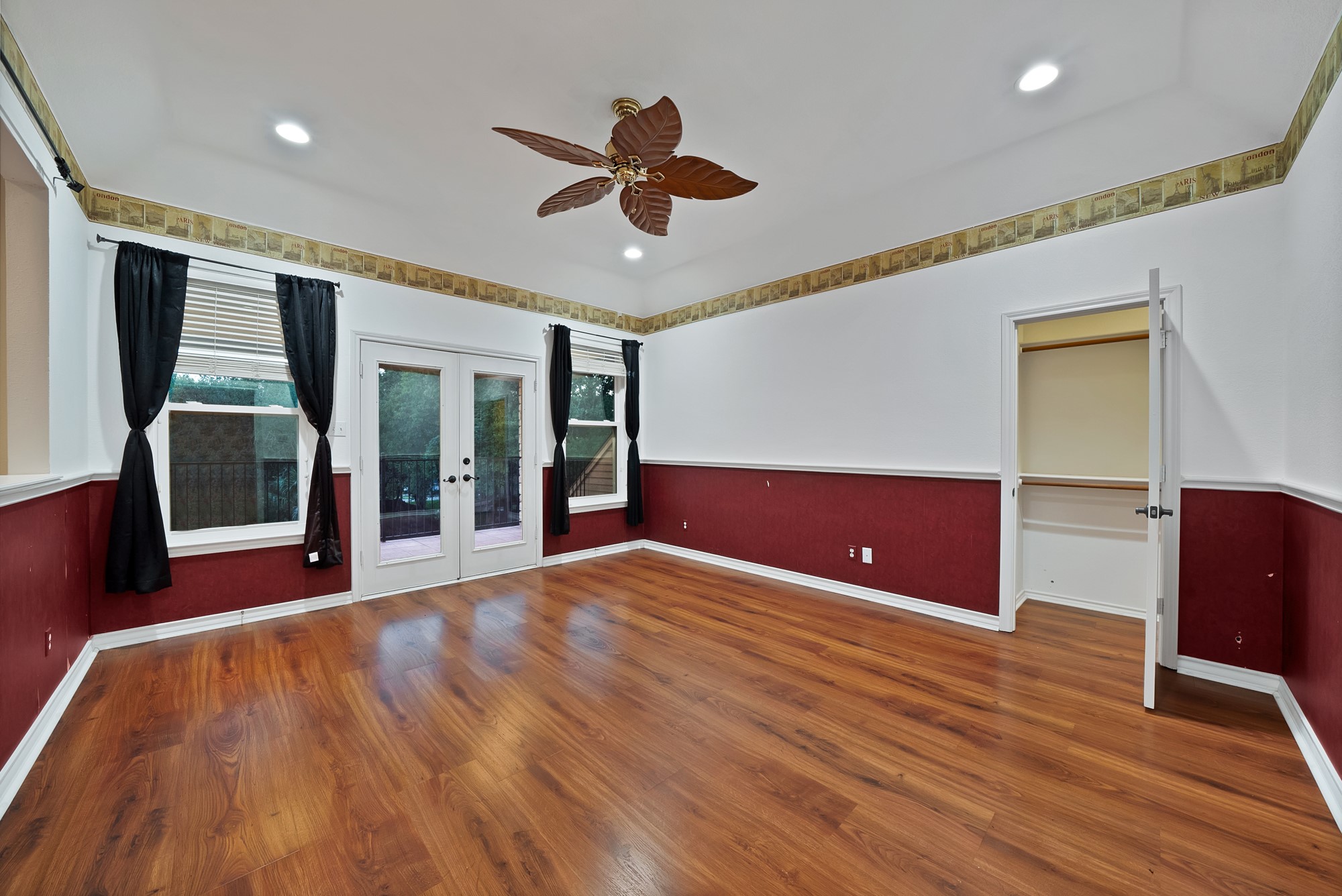 119 Allie Court Hudson Oaks TX 76087