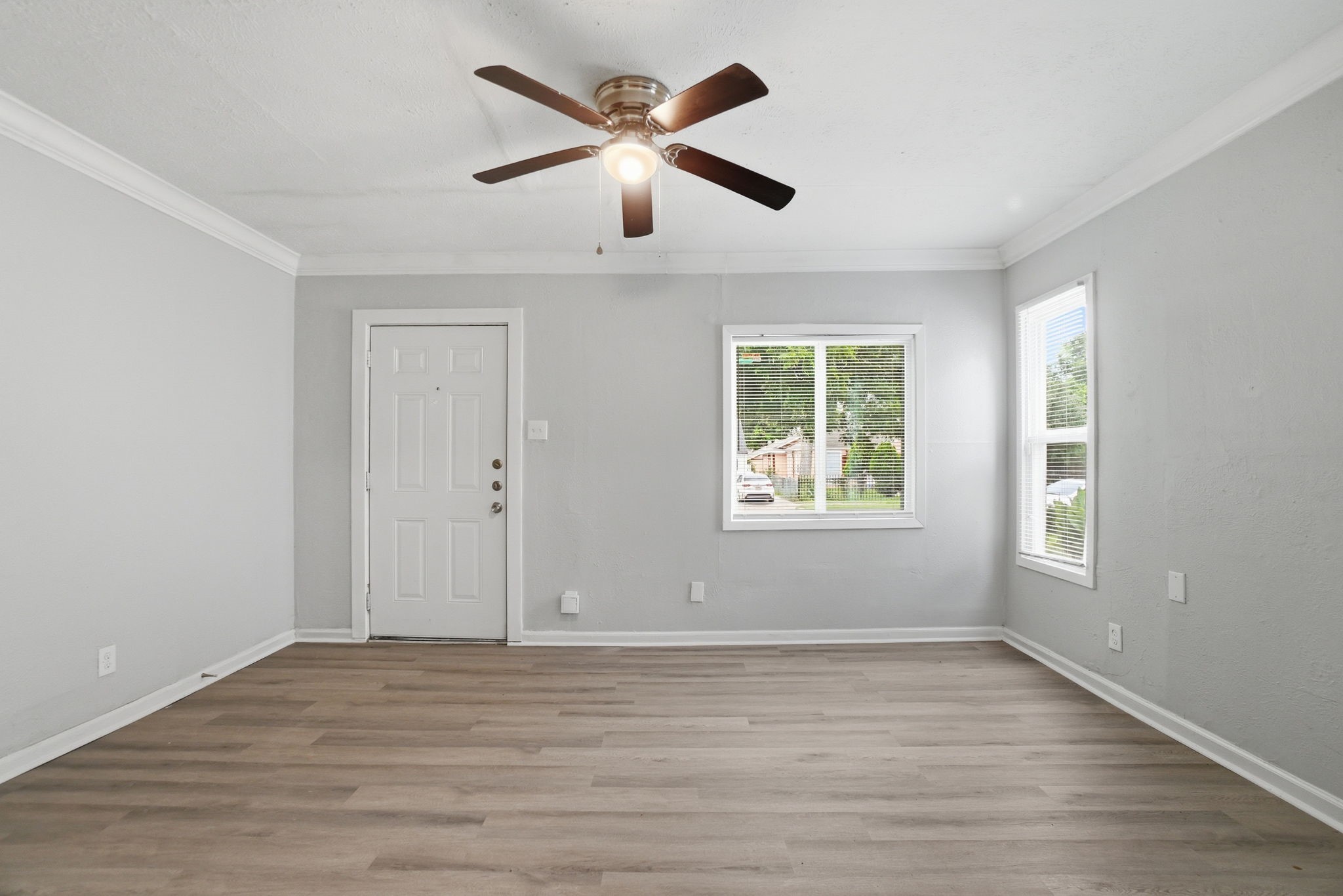 2547 Wilton Avenue Dallas TX 75211