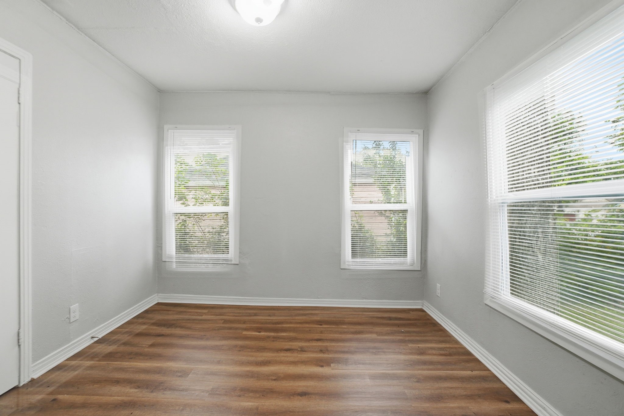 2547 Wilton Avenue Dallas TX 75211
