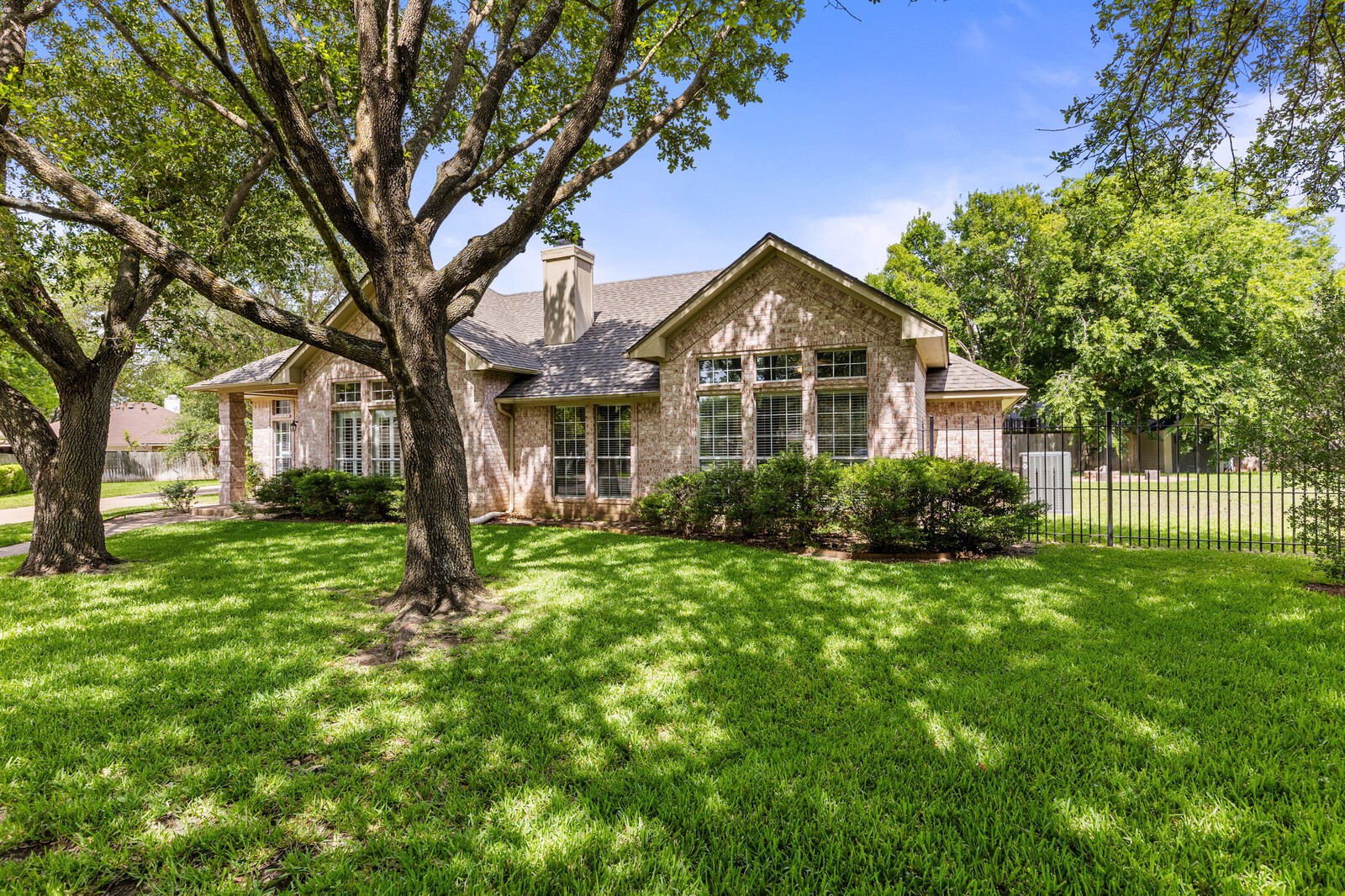 901 Steamboat Circle Hewitt TX 76643