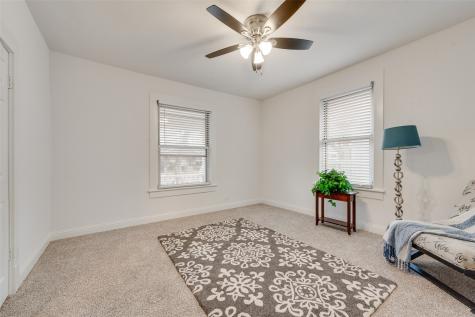 1205 W Arlington Avenue Fort Worth TX 76110