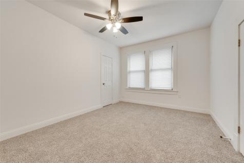 1205 W Arlington Avenue Fort Worth TX 76110