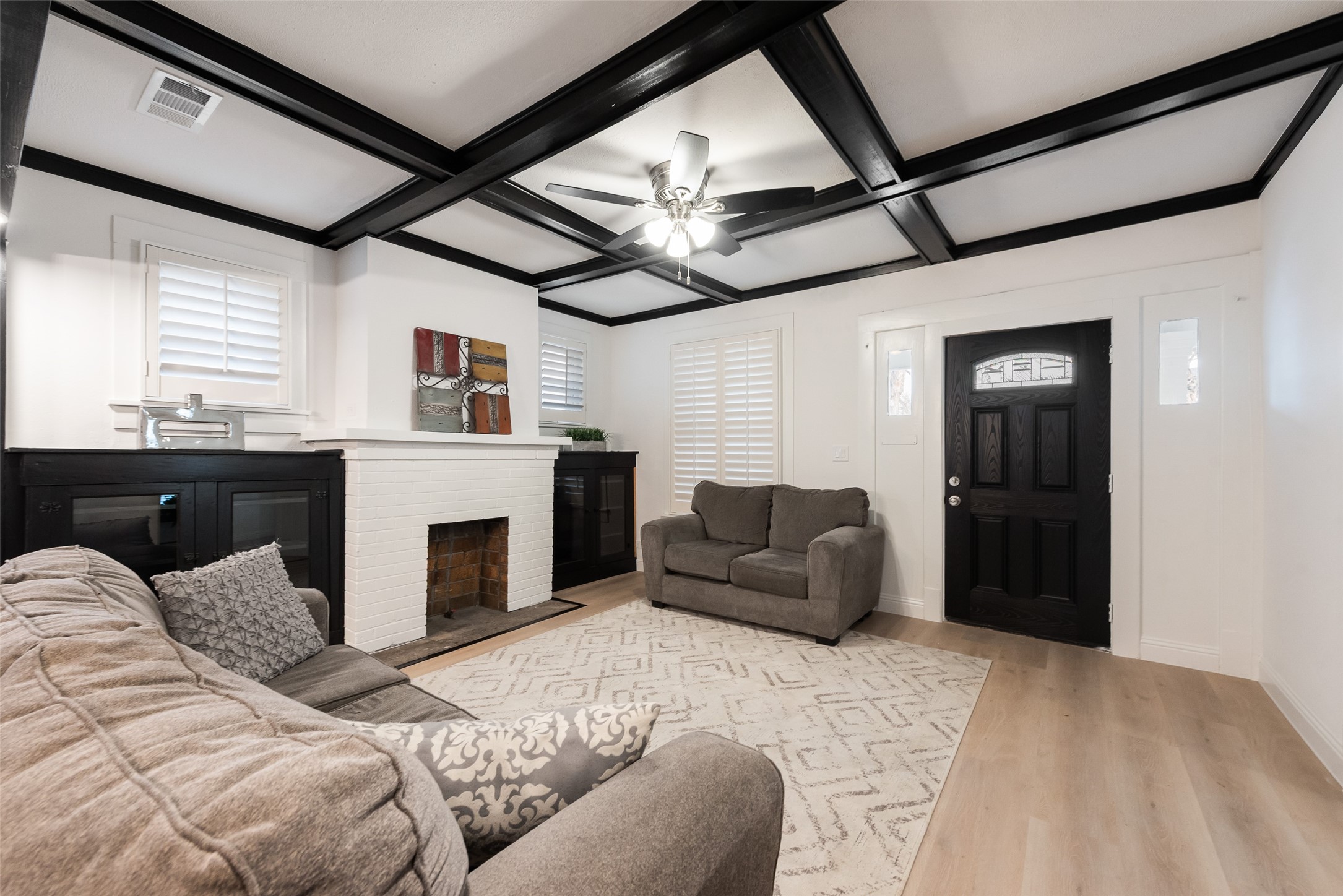 1205 W Arlington Avenue Fort Worth TX 76110