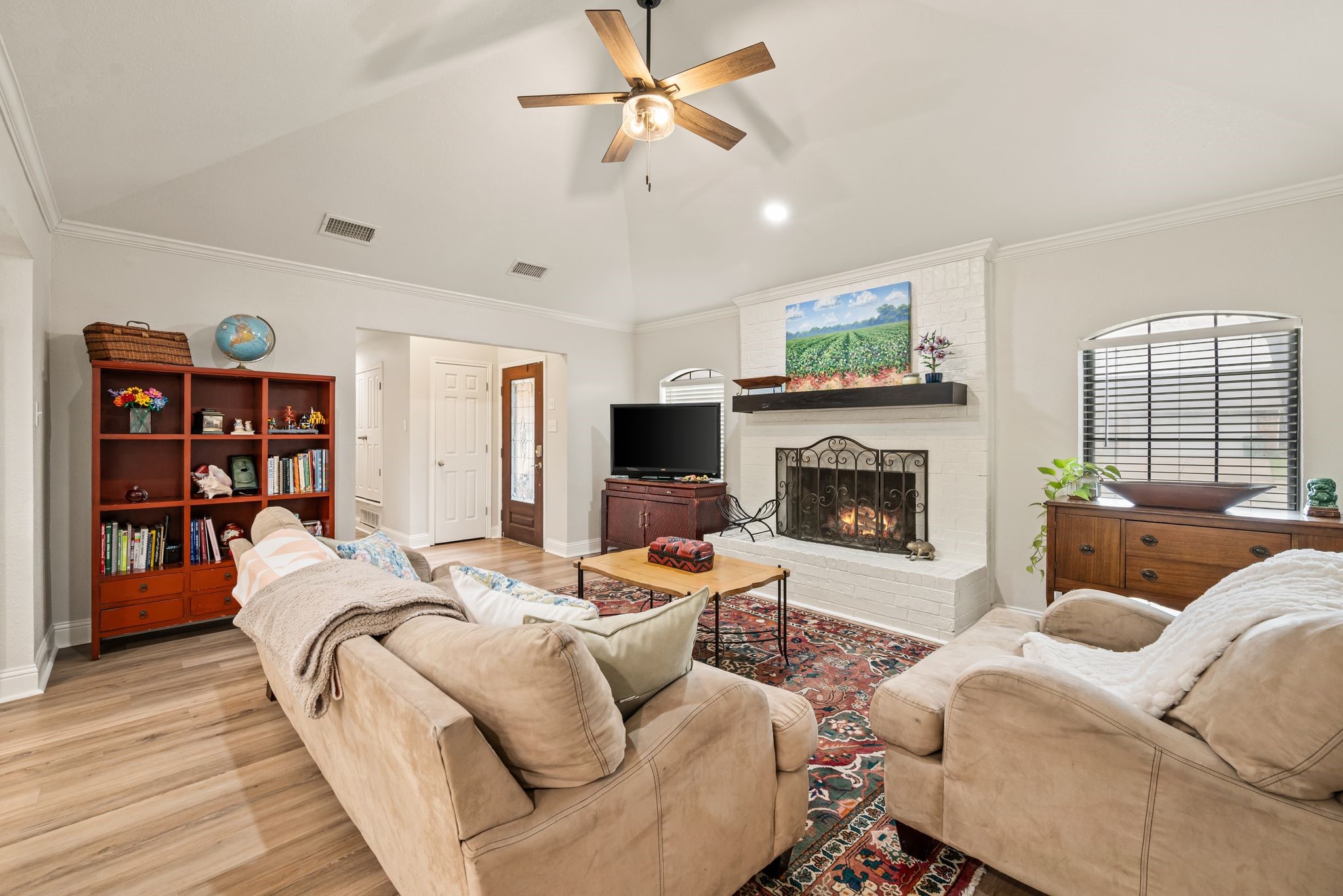6616 High Lawn Terrace Watauga TX 76148