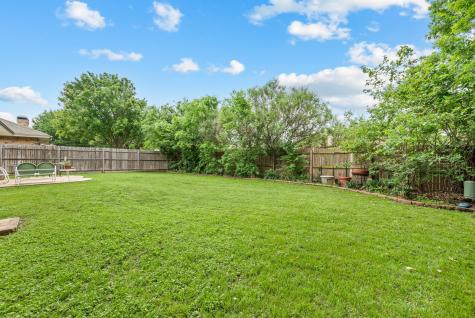 6616 High Lawn Terrace Watauga TX 76148