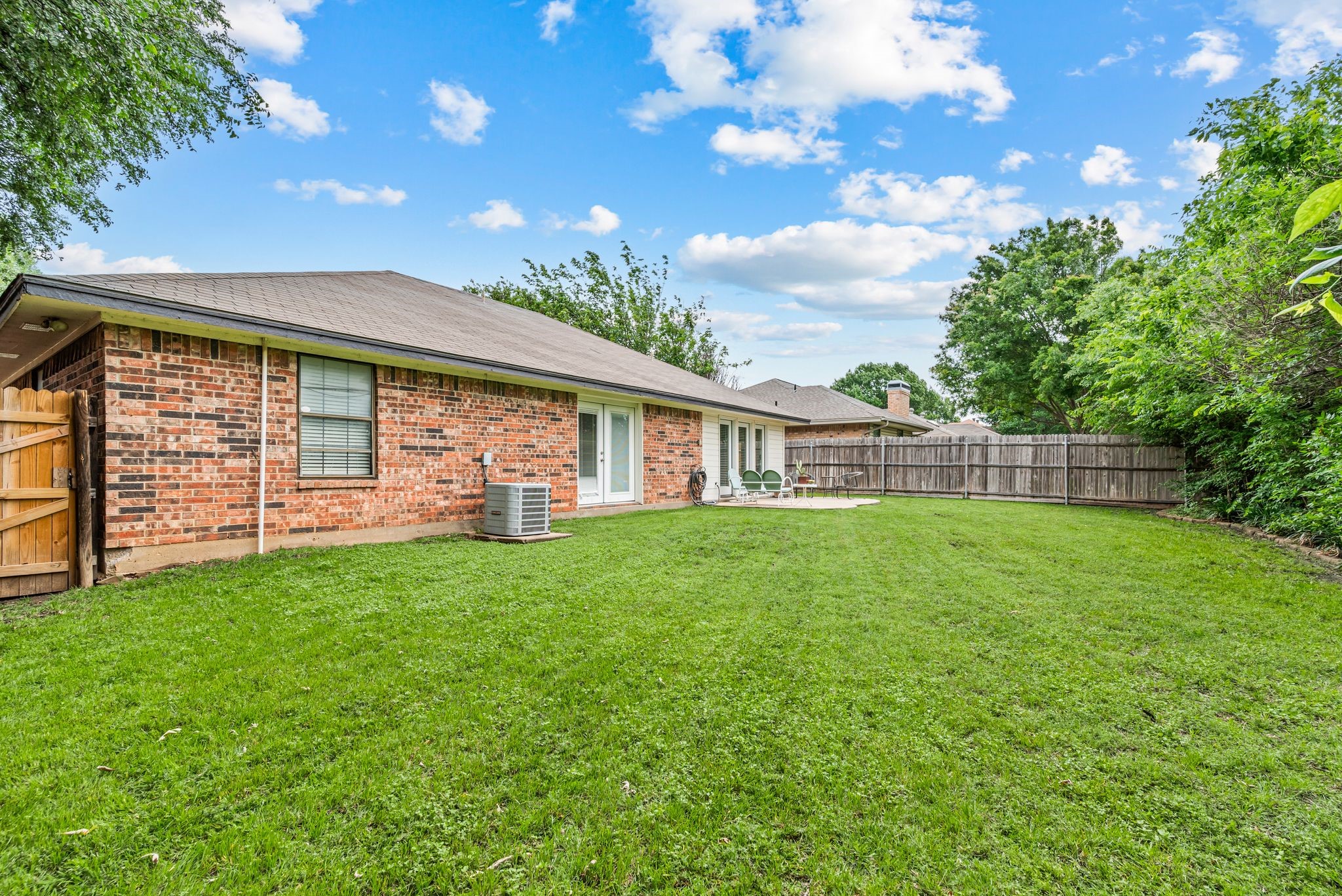 6616 High Lawn Terrace Watauga TX 76148