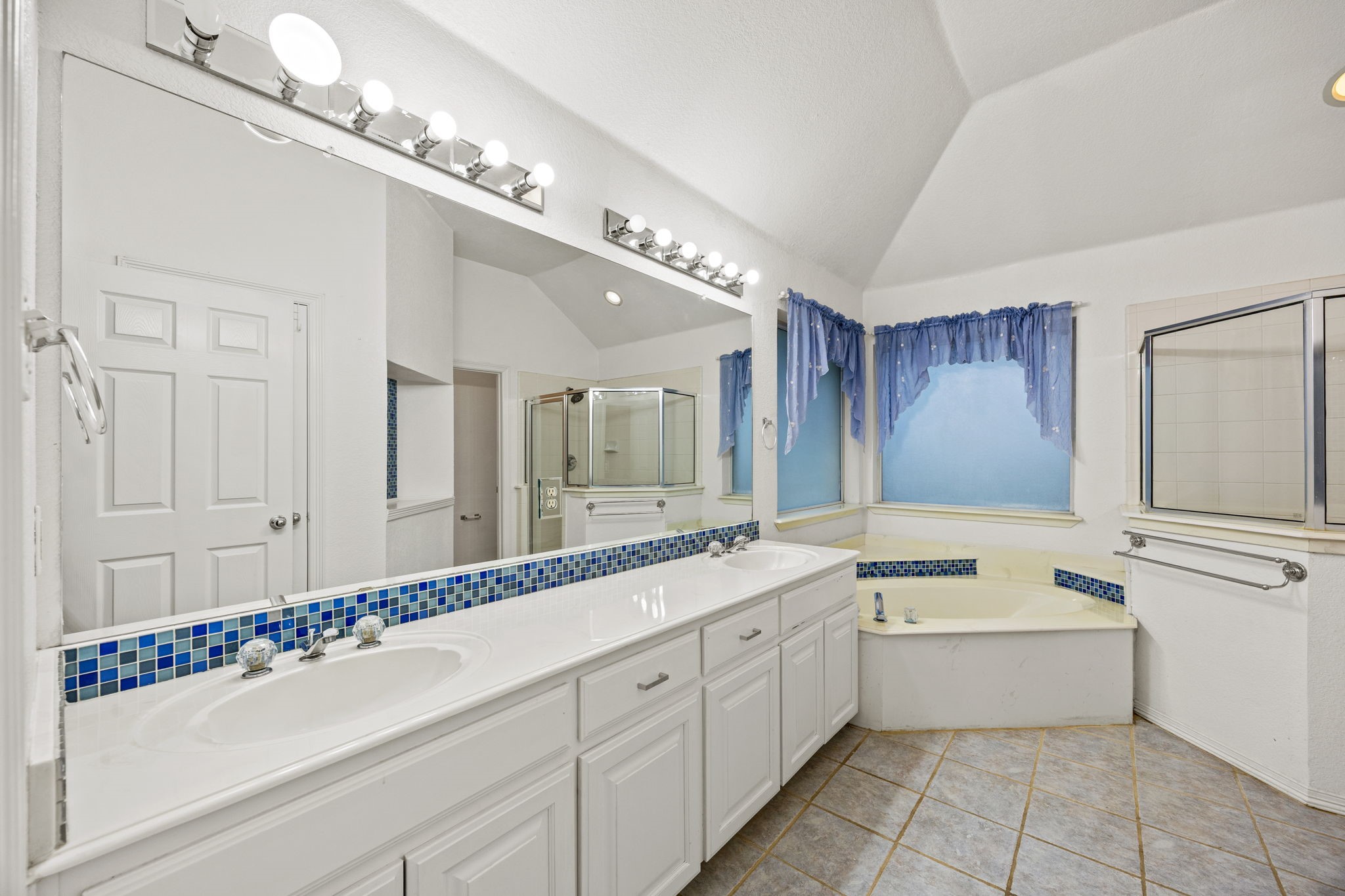 2933 Alliance Trail Haslet TX 76052