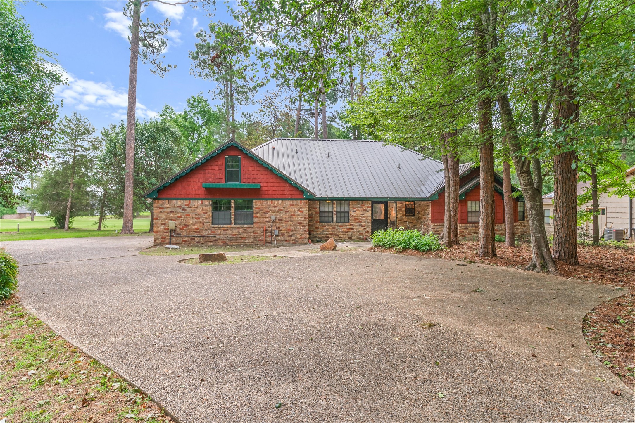 442 Greenbriar Trail Holly Lake Ranch TX 75765