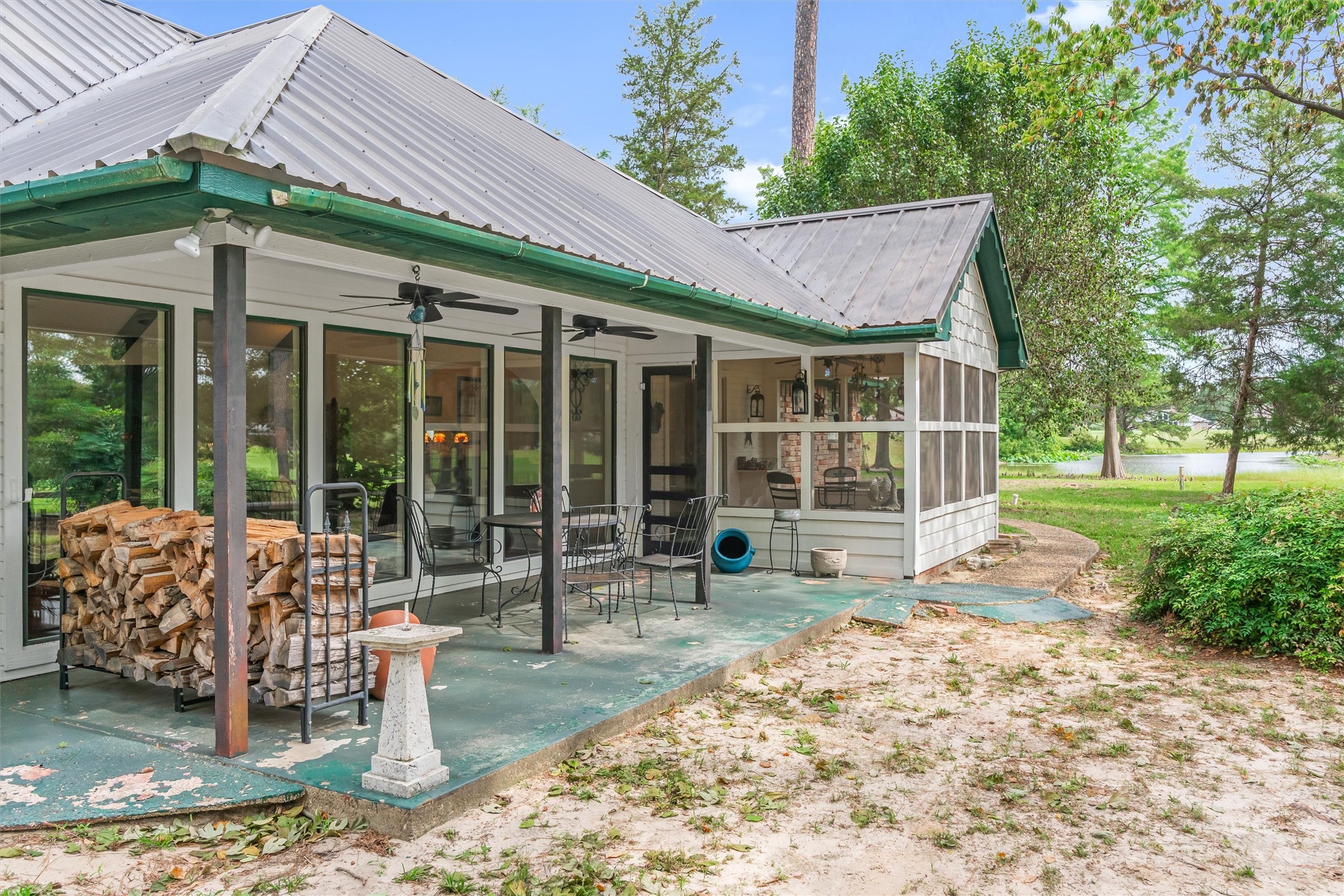 442 Greenbriar Trail Holly Lake Ranch TX 75765