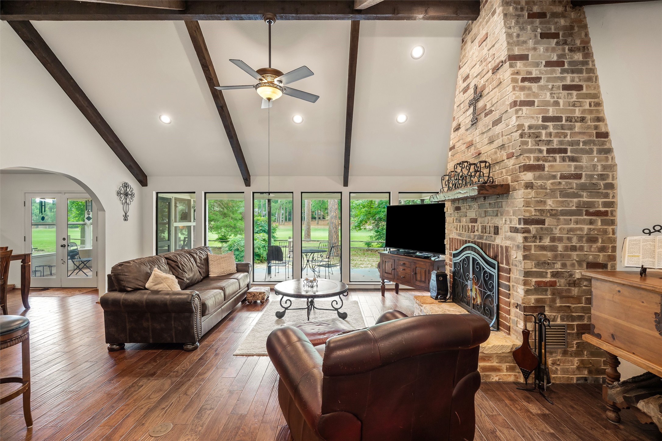 442 Greenbriar Trail Holly Lake Ranch TX 75765