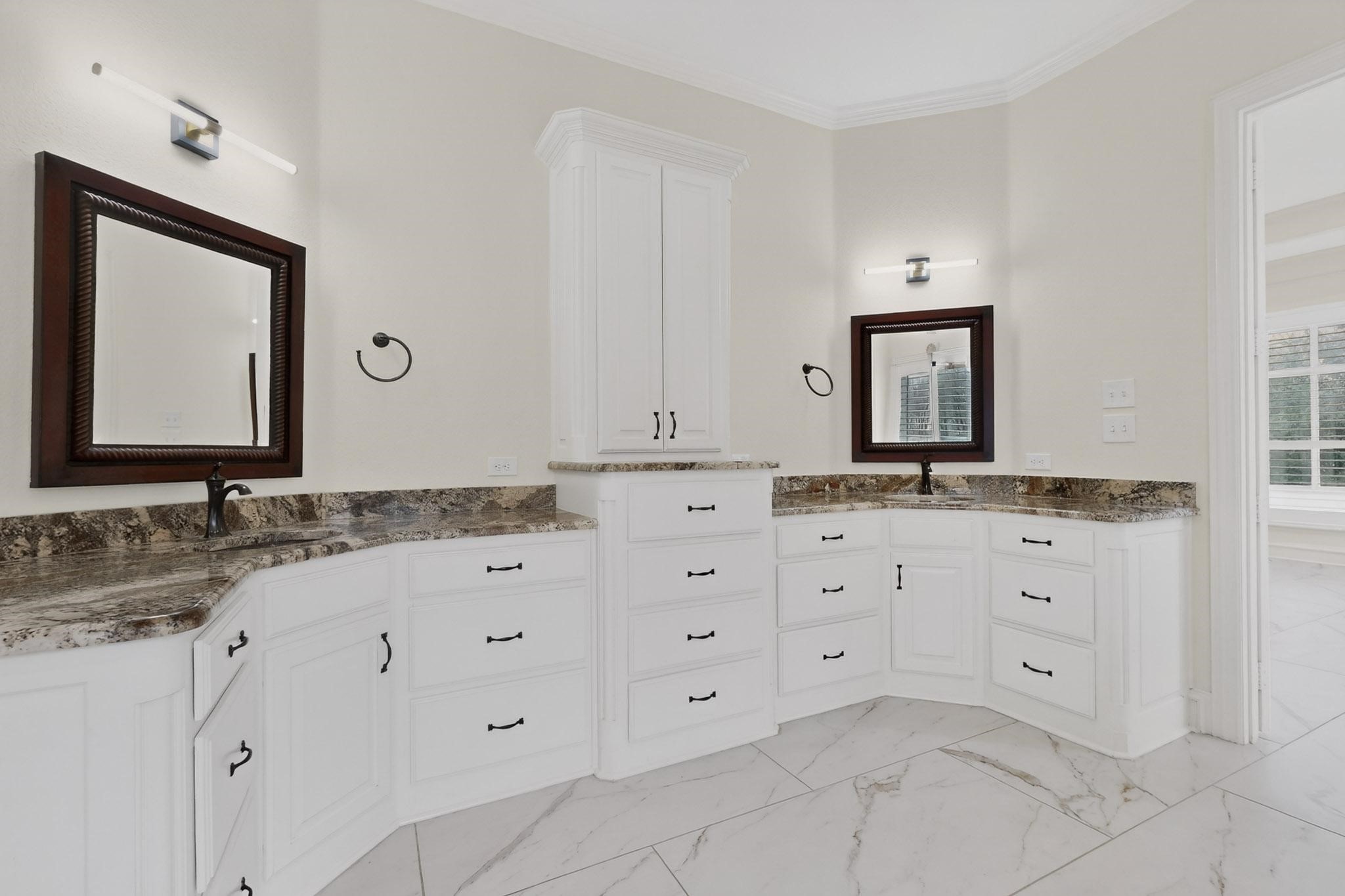 531 E Hickory Ridge Circle Argyle TX 76226