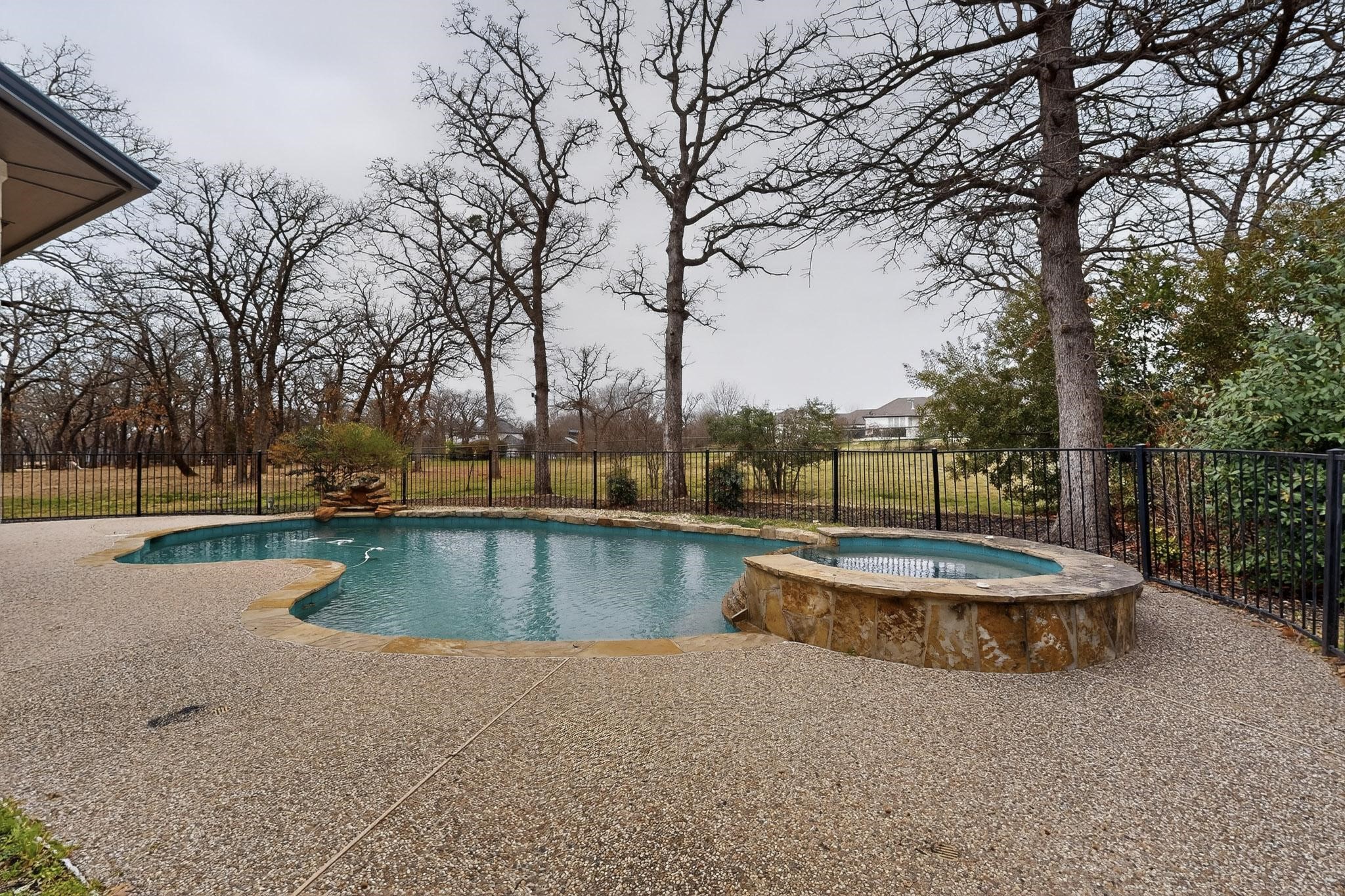 531 E Hickory Ridge Circle Argyle TX 76226