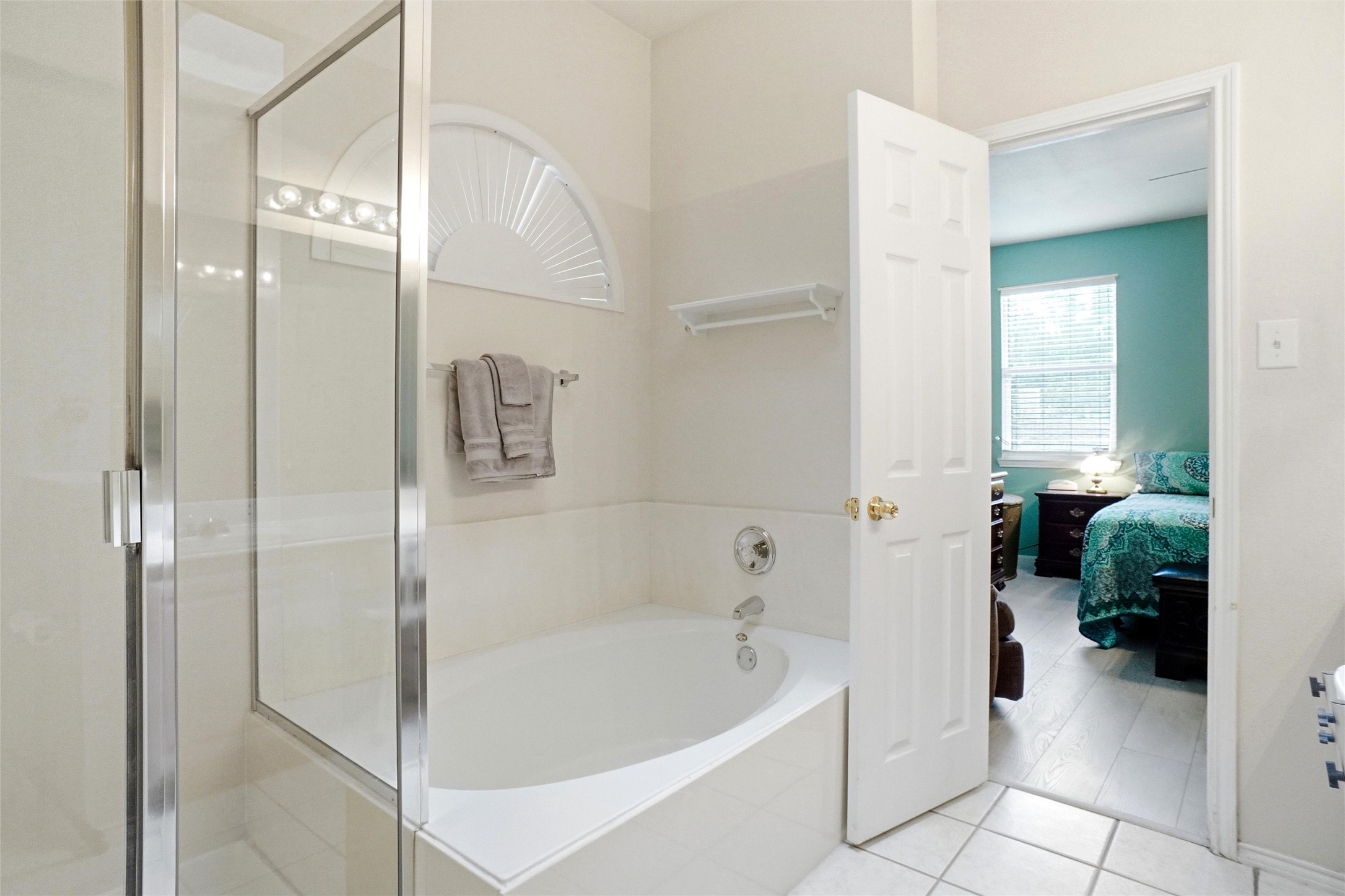 1140 Whispering Trail Circle Lewisville TX 75067