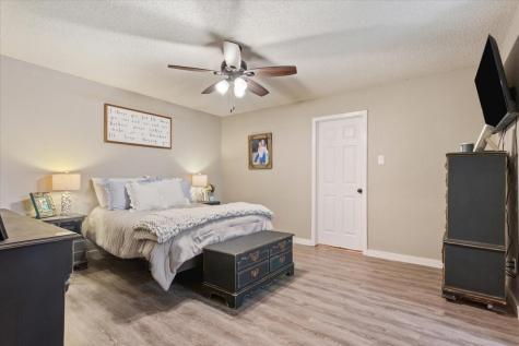 118 Rocky Creek Avenue Groesbeck TX 76642