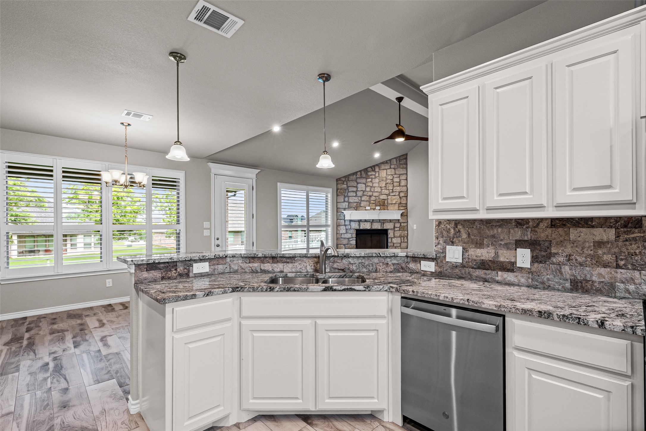 6620 Pinehurst Drive Granbury TX 76049